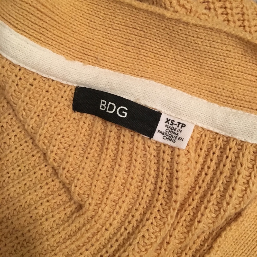 URBAN OUTFITTERS CHARLIE CARDIGAN Sz XS - Picture 5 of 6